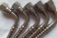 不銹鋼過渡接頭怎么避免結(jié)垢？掌握這幾個竅門！